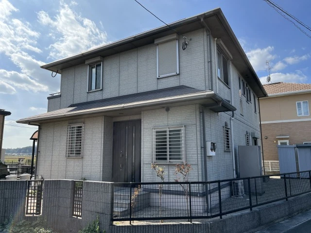 飯塚市ダイワハウス住宅 施工前 コケや汚れが見られた外壁