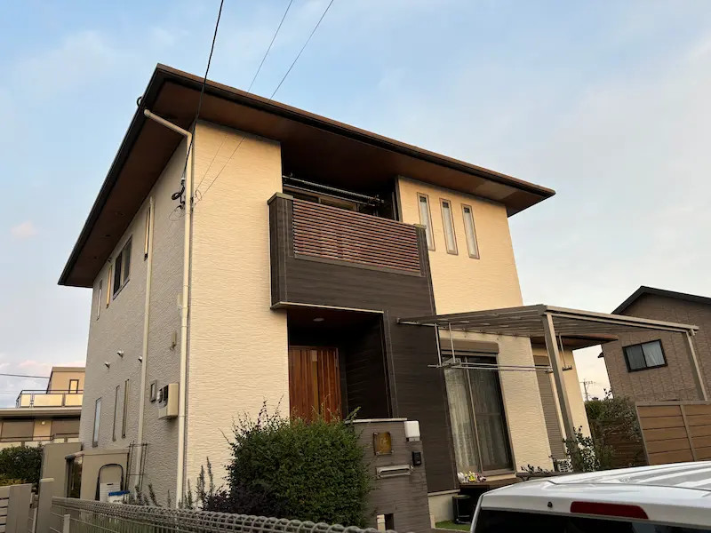 北九州市若松区で断熱遮熱対策でガイナ塗り替え完了　外壁塗装屋根塗装　施工例
