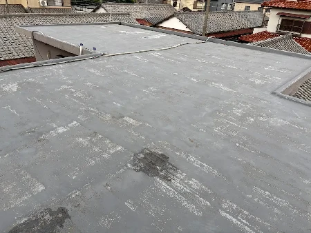 表面の剥がれ