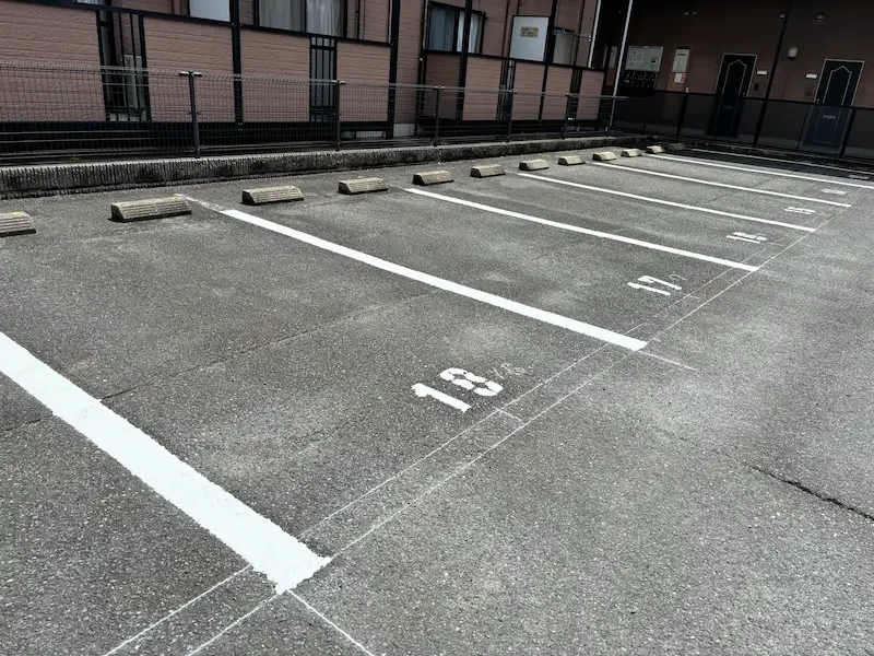 福岡県中間市の駐車場ライン工事施工後
