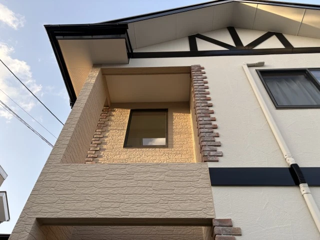 宗像市樟陽台の外壁｜ガイナ施工完了後