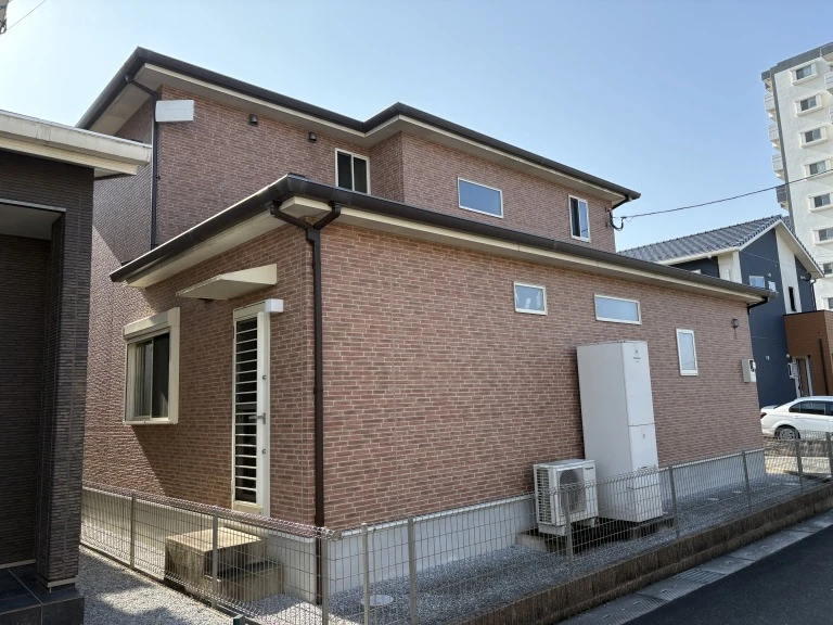 田川市伊田H様邸の外壁塗装施工前