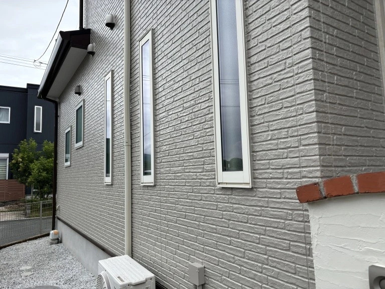田川市伊田の外壁・屋根塗装施工後