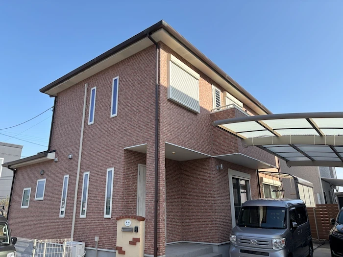 田川市伊田H様邸の外壁・屋根塗装施工前の住宅全体